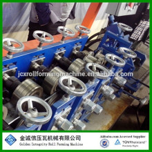 Metal stud and track roll formando máquina fabricada na China